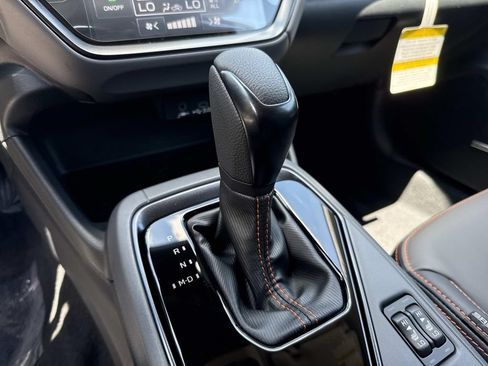 New 2026 Subaru Crosstrek 2.5i Limited AWD/4WD image 32