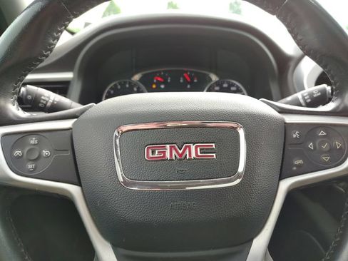 Used 2020 GMC Acadia SLT w/ Premium Package AWD/4WD image 8