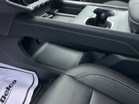 New 2026 GMC Acadia Elevation w/ Black Edition image 38