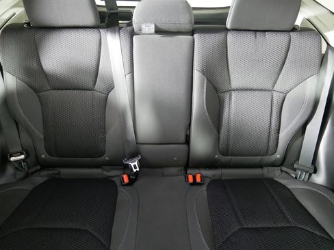 Used 2024 Subaru Forester Premium AWD/4WD image 13