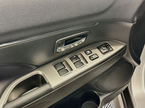 Used 2024 Mitsubishi Outlander Sport AWD image 15