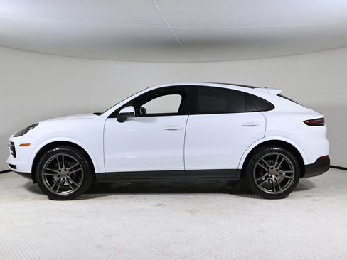 Certified 2020 Porsche Cayenne image 2