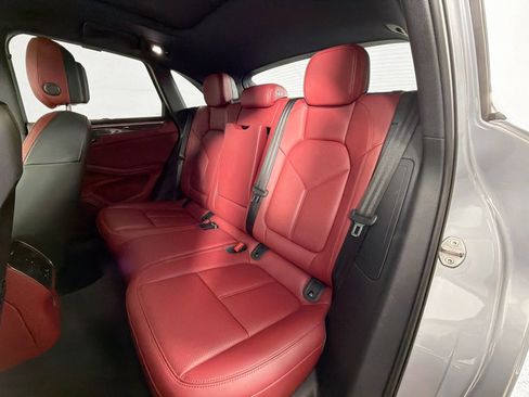 Certified 2023 Porsche Macan Turbo image 26