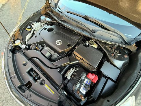 Used 2015 Nissan Altima 2.5 S w/ Power Driver Seat Package image 37