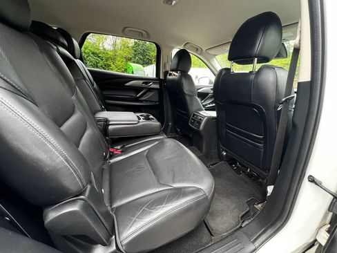 Used 2019 MAZDA CX-9 Touring AWD/4WD image 11