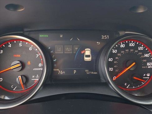 Used 2024 Toyota Camry XSE FWD image 11