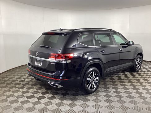 Used 2022 Volkswagen Atlas SE AWD/4WD image 2