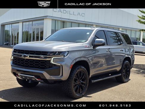 Used 2021 Chevrolet Tahoe Z71 w/ Luxury Package AWD/4WD image 1