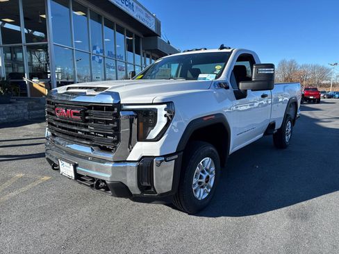 New 2025 GMC Sierra 2500 Pro w/ Convenience Package image 2