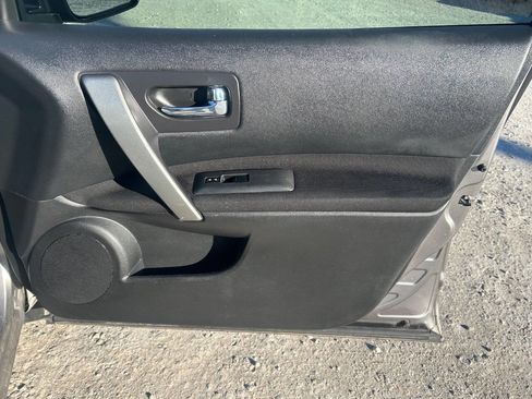 Used 2009 Nissan Rogue SL image 19