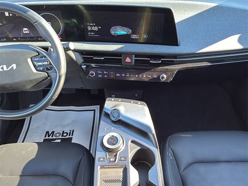 Used 2023 Kia EV6 Wind image 32