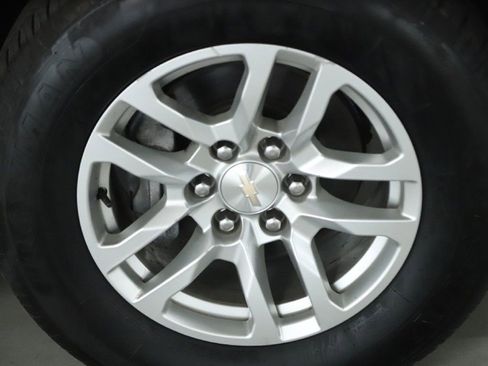 Used 2023 Chevrolet Tahoe LT image 10