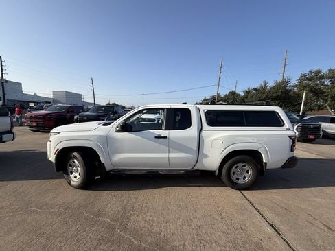 Used 2022 Nissan Frontier S w/ Technology Package RWD image 8