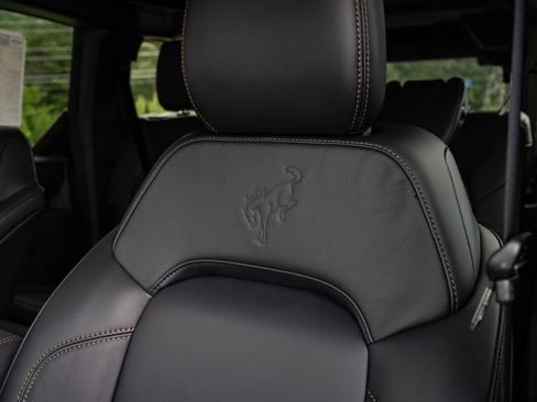 New 2026 Ford Bronco Badlands AWD/4WD image 28