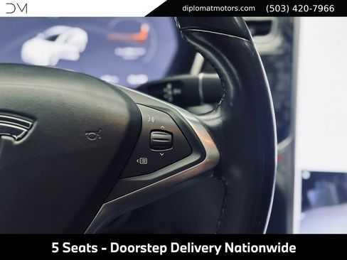 Used 2017 Tesla Model S 75 RWD image 31
