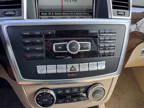 Used 2016 Mercedes-Benz GL 450 4MATIC image 51