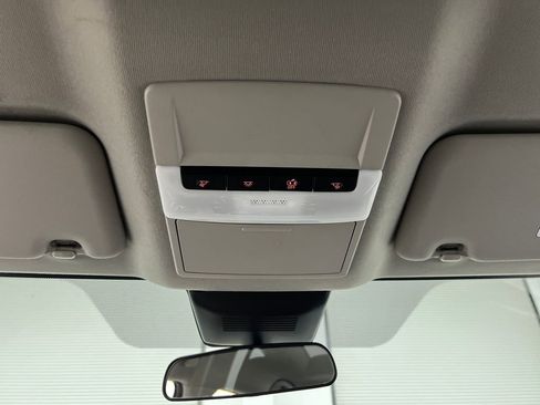 Used 2025 Nissan Sentra SV FWD image 53