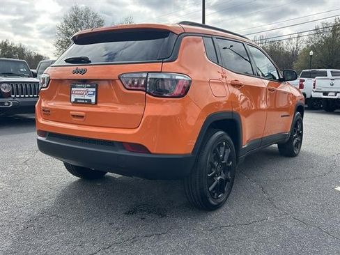 New 2026 Jeep Compass Latitude image 7