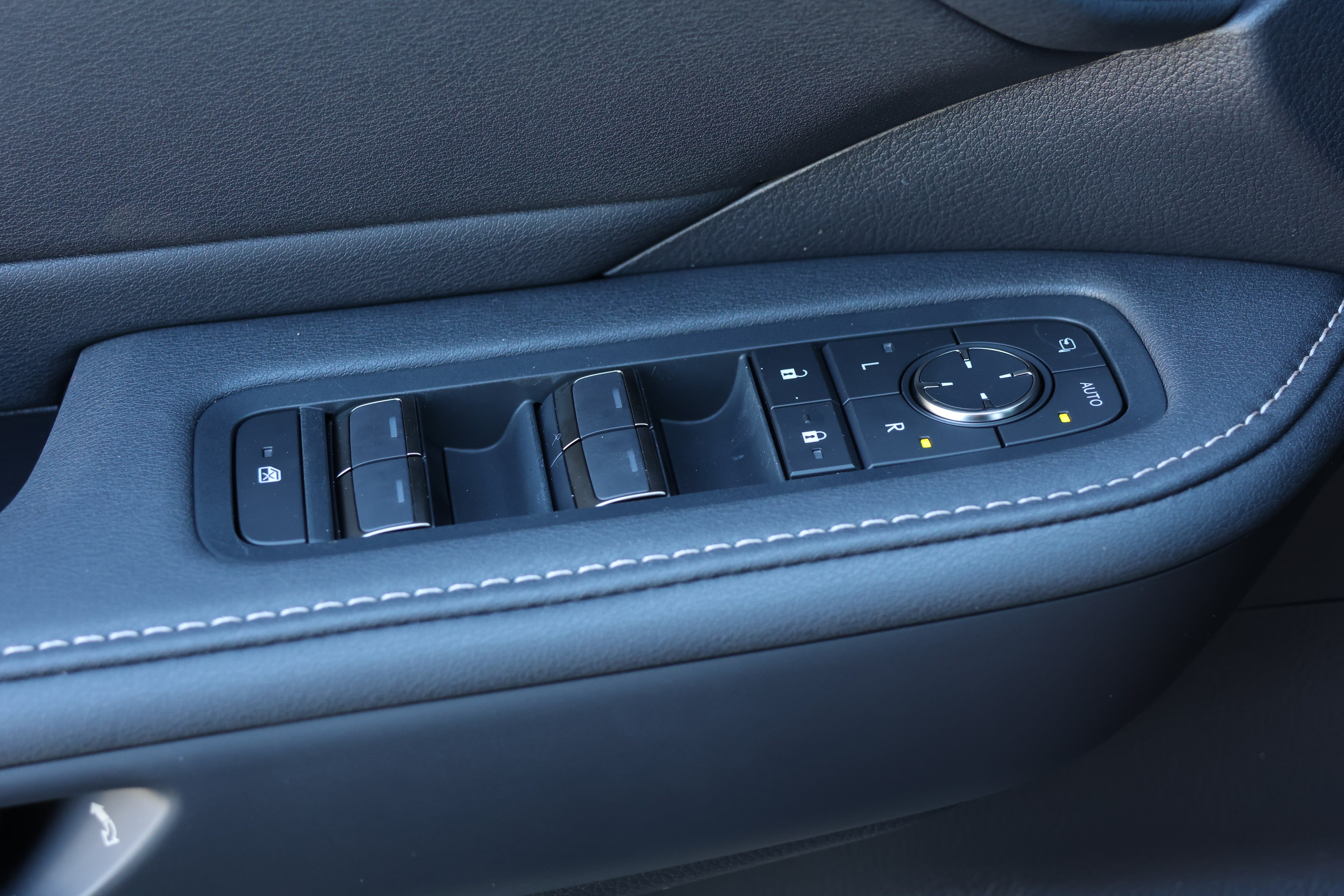Certified 2026 Lexus TX 350 AWD w/ Technology Package image 13