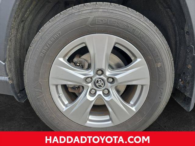 Certified 2024 Toyota RAV4 LE AWD/4WD image 16