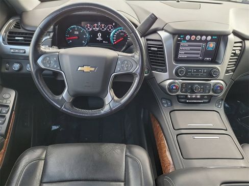 Used 2018 Chevrolet Tahoe Premier image 19
