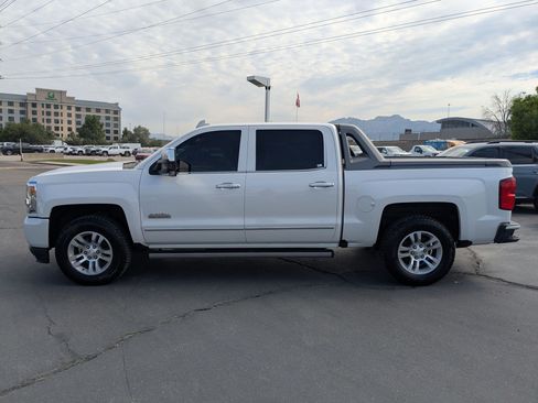 Used 2017 Chevrolet Silverado 1500 High Country w/ High Desert Package AWD/4WD image 2