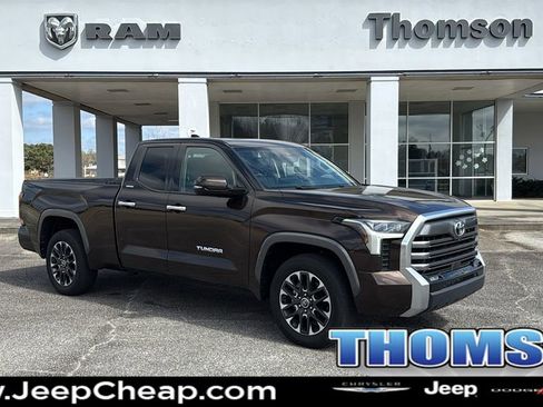 Used 2022 Toyota Tundra Limited image 1