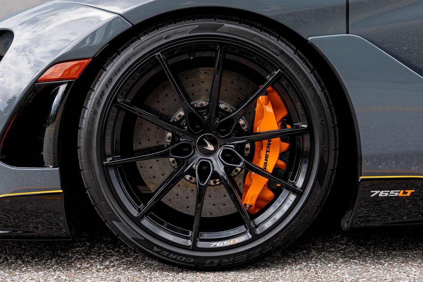 Used 2022 McLaren 765LT RWD image 36