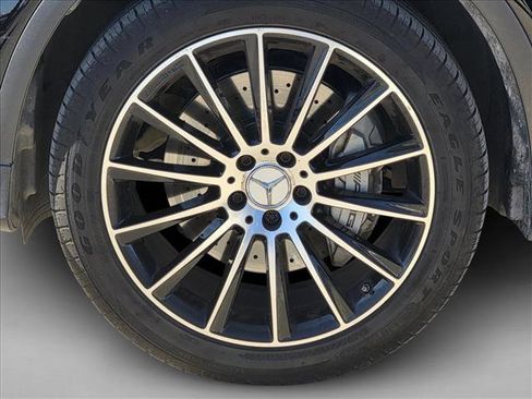 Used 2019 Mercedes-Benz GLC 43 AMG 4MATIC image 9