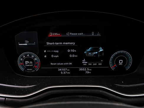 Used 2023 Audi A4 2.0T Premium Plus w/ Premium Plus Package AWD/4WD image 23