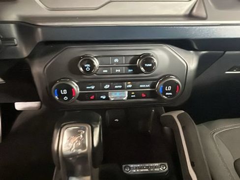 Used 2023 Ford Bronco Outer Banks AWD/4WD image 22