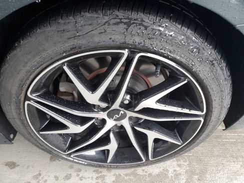 Used 2022 Kia Stinger GT-Line w/ Sun & Sound Package image 18