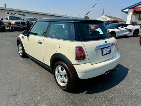 Used 2007 MINI Cooper Hardtop FWD image 3