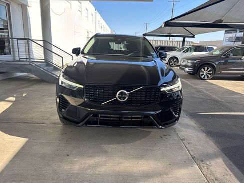 Used 2025 Volvo XC60 T8 Plus w/ Protection Package Premier AWD/4WD image 2