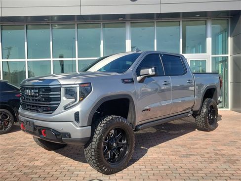 Used 2024 GMC Sierra 1500 AT4 w/ Technology Package image 2