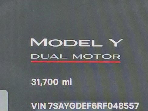 Used 2024 Tesla Model Y Performance AWD/4WD image 11