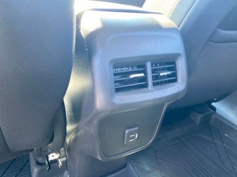 Certified 2024 Chevrolet Equinox LT w/ LPO, Floor Liner Package FWD image 19