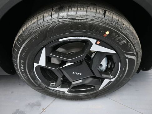 New 2026 Kia Sportage EX image 12