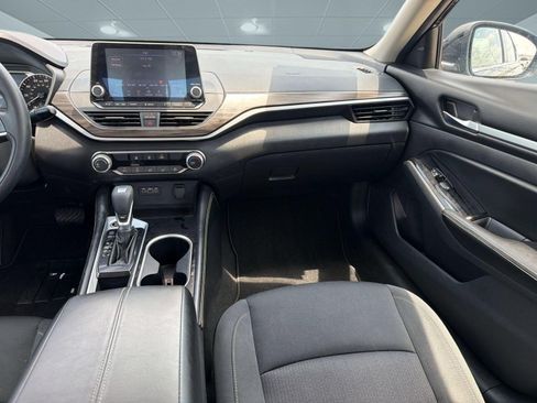 Used 2023 Nissan Altima 2.5 SV FWD image 28