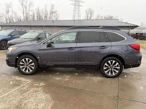Used 2015 Subaru Outback 2.5i Limited image 5