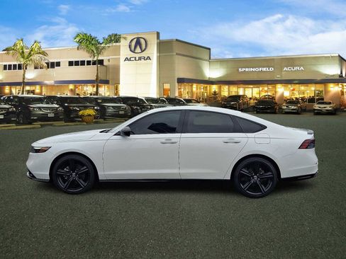Used 2023 Honda Accord Sport image 4