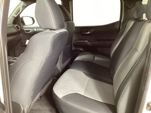 Used 2023 Toyota Tacoma TRD Off-Road AWD/4WD image 23