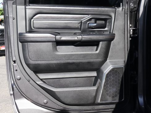 Used 2022 RAM 2500 Limited w/ Night Edition image 40