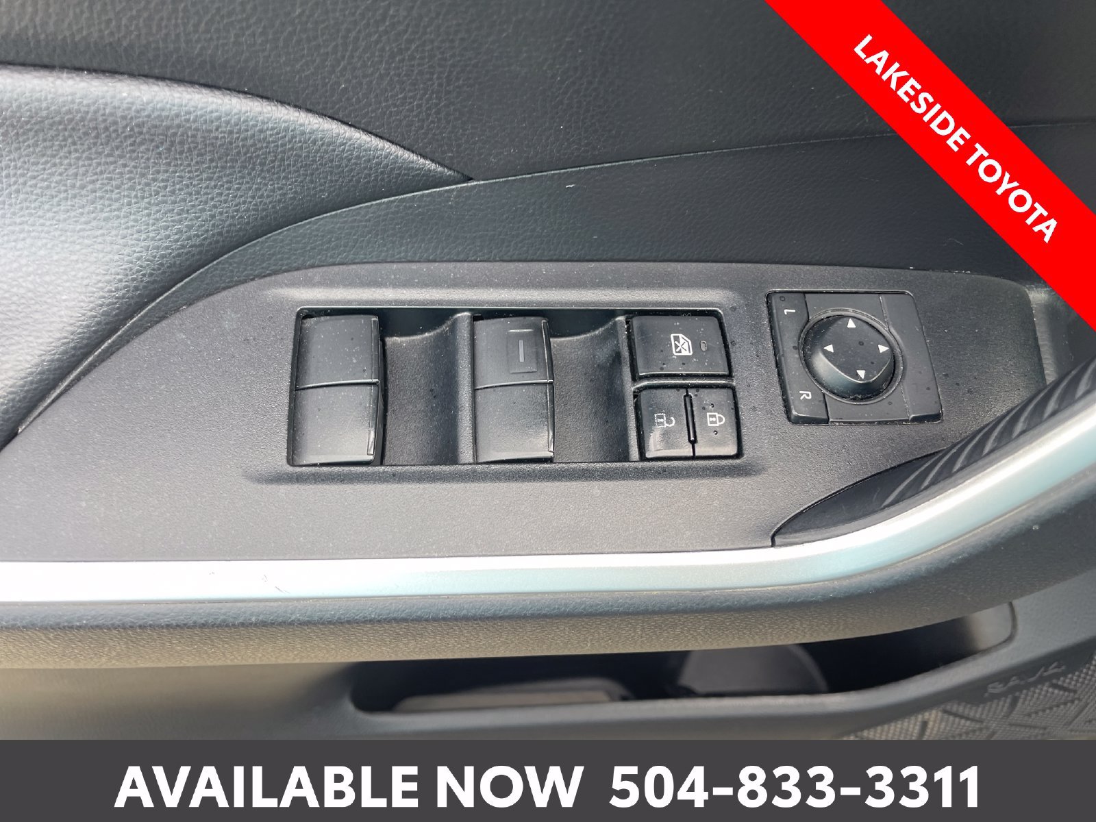 Used 2021 Toyota RAV4 XLE AWD/4WD image 24