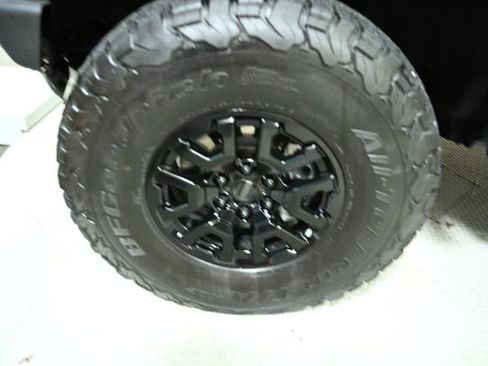 Used 2022 Ford Bronco Raptor image 21