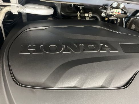 Used 2025 Honda Odyssey EX-L image 10