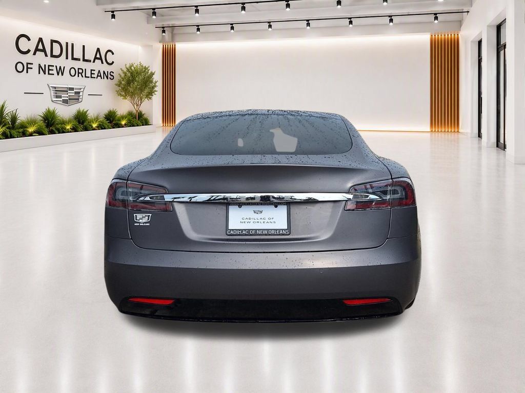 Used 2019 Tesla Model S Standard Range AWD/4WD image 4