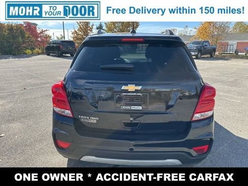 Used 2022 Chevrolet Trax LT w/ LT Convenience Package image 6