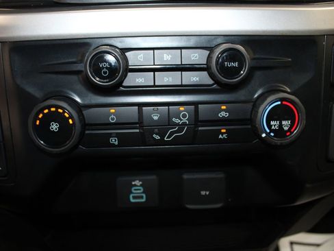 Used 2024 Ford F250 XLT image 52