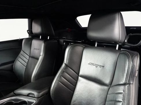Used 2016 Dodge Challenger SRT Hellcat RWD image 3